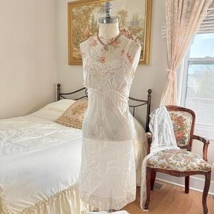 white lace slip dress  60s white lace slip dress lady lynne size small